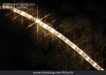 
                Beleuchtung, Christbaum, Leuchtschnur                   