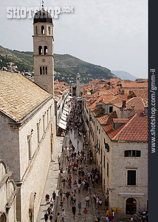 
                Dubrovnik, Stradun, Sponza-palast                   