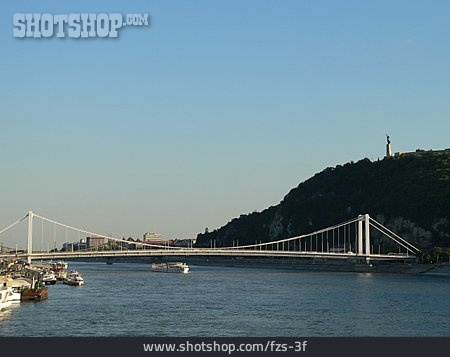 
                Brücke, Donau                   
