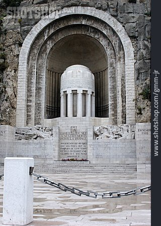 
                Kriegerdenkmal, Monument Aux Morts, Nizza                   