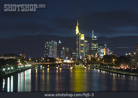 
                Frankfurt                   