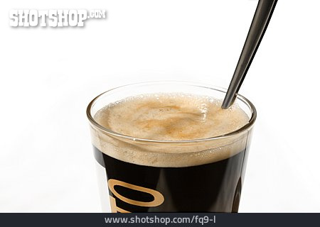 
                Kaffee, Latte Macchiato                   