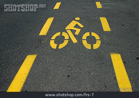 
                Radfahren, Fahrradweg                   
