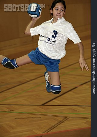 
                Mädchen, Handball, Sprungwurf                   