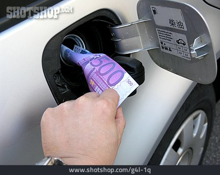 
                Auto, Mineralölsteuer, Benzinverbrauch, Tankdeckel                   