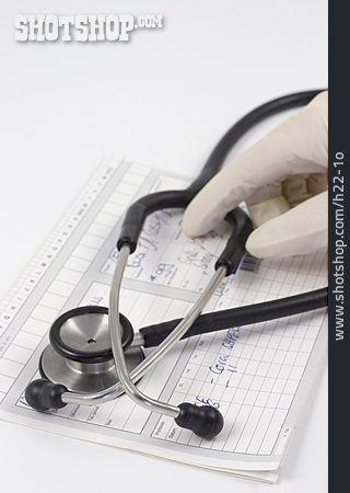 
                Stethoskop, Bericht, Diagnose                   