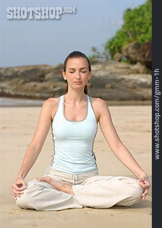 
                Meditation, Yoga, Schneidersitz                   