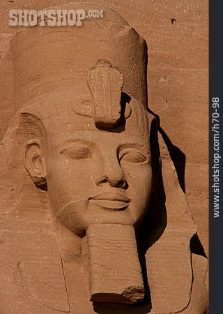 
                Pharao, Relief, Abu Simbel                   