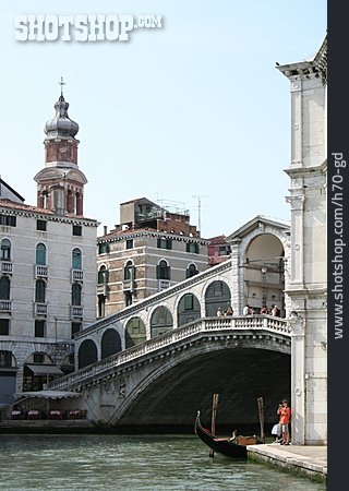
                Italien, Venedig, Rialtobrücke                   