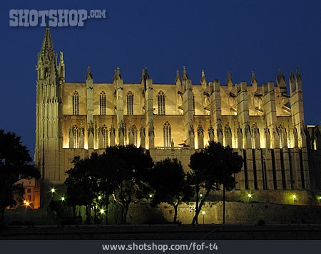 
                Cathedral, La Seu                   