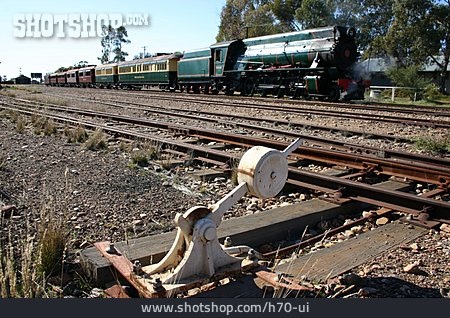 
                Schienenverkehr, Australien                   