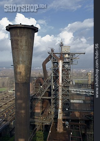 
                Ruhrgebiet, Stahlwerk, Eisenwerk                   