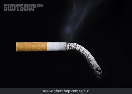 
                Zigarette, Asche                   