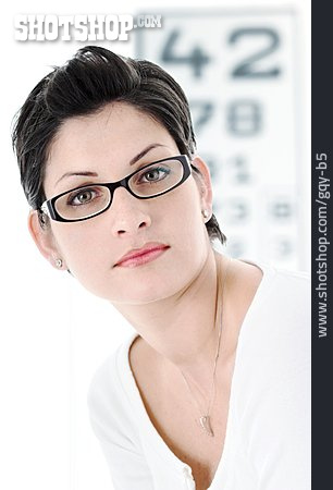 
                Brille, Optiker, Sehtest                   