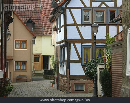 
                Altstadt, Gasse, Fachwerkhaus                   