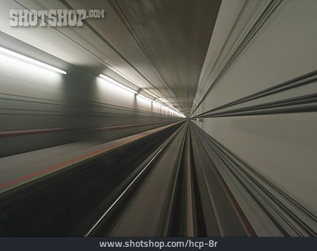 
                Tunnel, Schienenverkehr, U-bahn                   