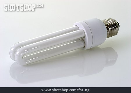 
                Glühbirne, Energiesparlampe, Stromverbrauch                   