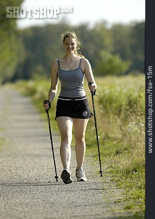 
                Training, Nordic Walking                   