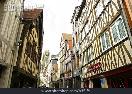 
                Frankreich, Gasse, Rouen                   