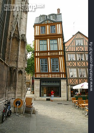 
                Frankreich, Schmal, Rouen                   