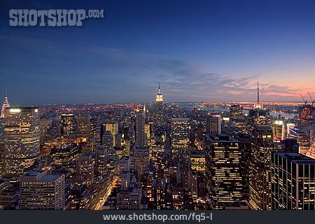 
                New York, Manhattan, Empire State Building                   