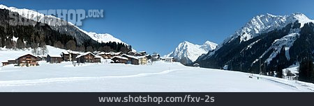 
                Dorf, Winterlandschaft, Schweiz                   