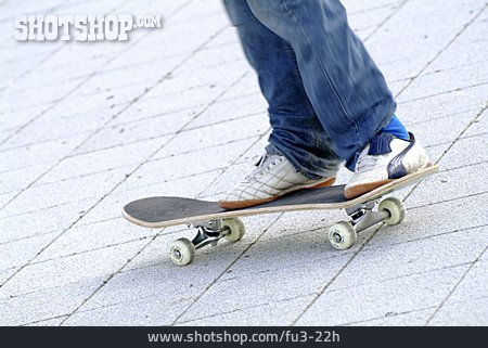 
                Jugendkultur, Skateboard, Skaten                   