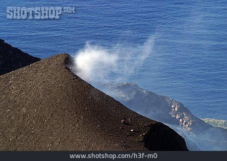 
                Vulkan, Rauch, Stromboli                   