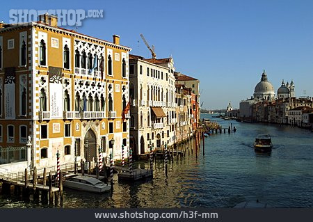 
                Venedig, Canal Grande, Cavalli-franchetti                   