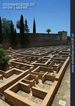 
                Ausgrabung, Granada, Alhambra, Aljibes                   