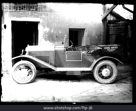 
                Auto, Oldtimer, Historisches Foto                   