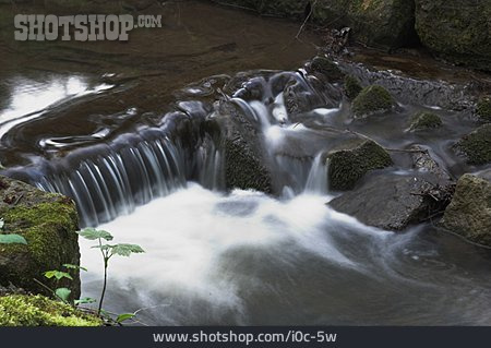 
                Bach, Wasserfall, Fließen                   