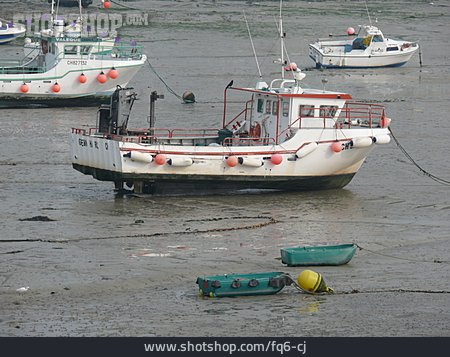 
                Ebbe, Fischerboot, Gezeiten, Port De Granville                   