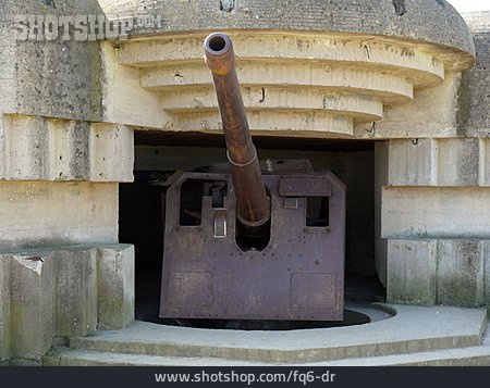 
                Bunker, Atlantikwall, 2. Weltkrieg, Geschütz                   