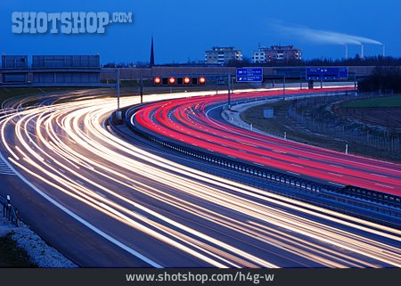 
                Transport & Verkehr, Autobahn, Hauptverkehrszeit                   