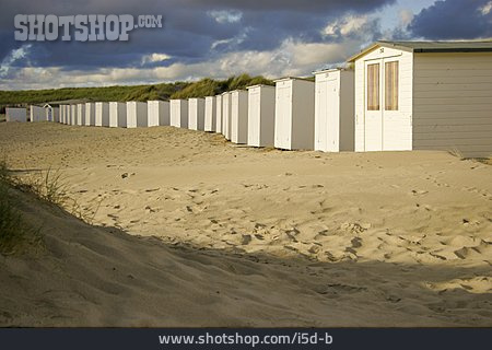 
                Strand, Hütte, Umkleidekabine                   