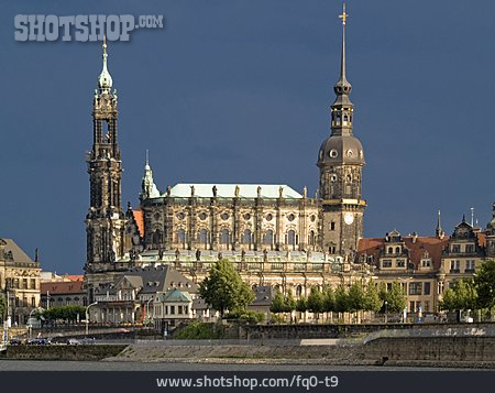 
                Kirche, Dresden, Hofkirche                   