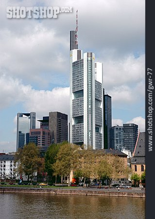 
                Frankfurt Am Main, Maintower                   