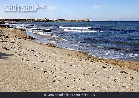 
                Strand, Fußspuren, Tripolitanien                   