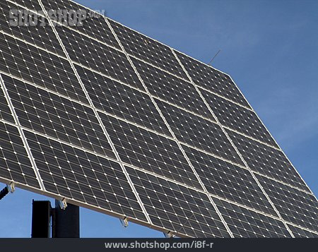 
                Solarenergie, Sonnenkollektor, Photovoltaikanlage                   