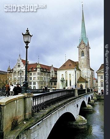 
                Brücke, Zürich, Fraumünster                   