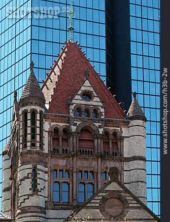 
                Boston, Trinity Church, John Hancock Tower                   