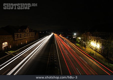 
                Straße, Lichtspuren                   