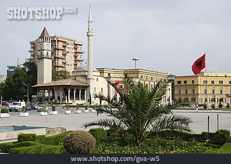 
                Tirana, Skanderbegplatz                   