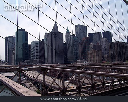 
                Skyline, New York, Brooklyn Bridge                   