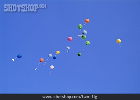 
                Luftballon, Schweben                   