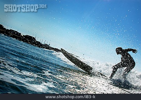 
                Action & Abenteuer, Surfen, Surfer                   