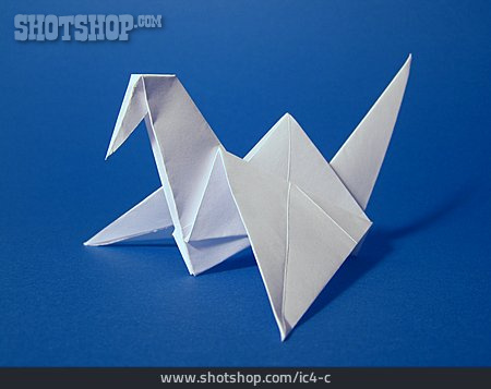 
                Vogel, Origami                   
