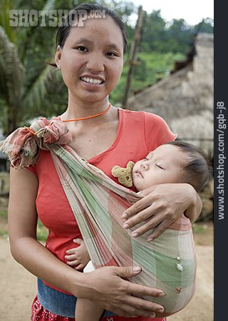 
                Säugling, Mutter, Pflege & Fürsorge, Thailand                   