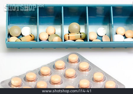 
                Tablette, Arznei, Blisterstreifen, Tablettendose                   